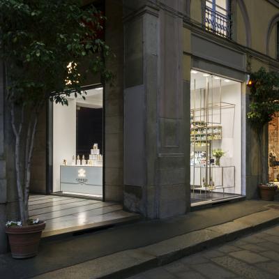 Creed Boutiquemilano Window03